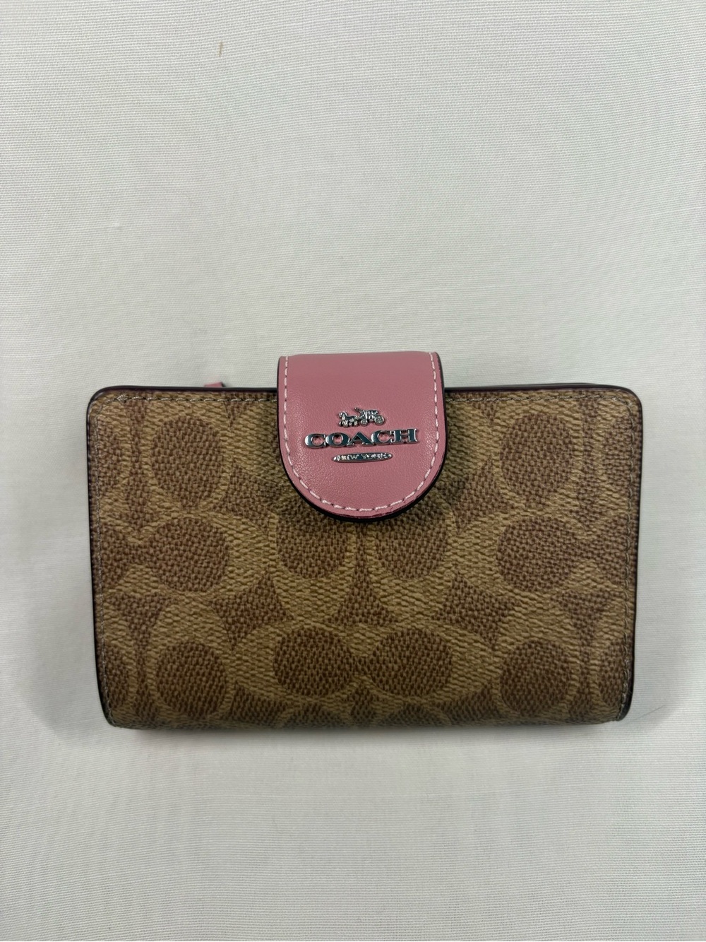 Coach Medium Corner Zip Wallet in Tan Signature Canvas with Dusty Pink Tab - Picture 2 of 6